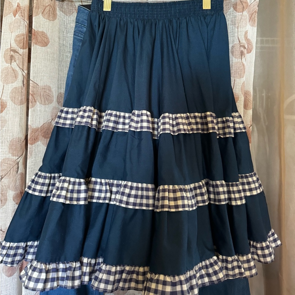 Circle rodeo skirt